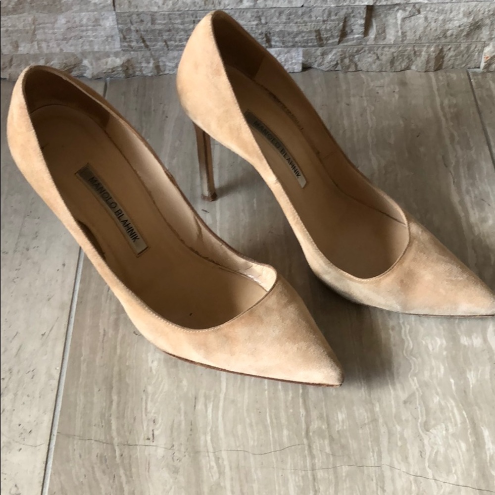 Manolo Pumps